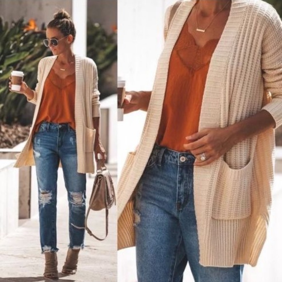 Cozy Cream Pocketed Cable Knit Cardigan Sweater - Picture 2 of 6